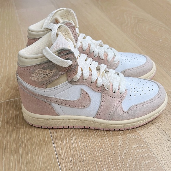 Nike Other - Nike Jordan 1 Retro High Pink 11